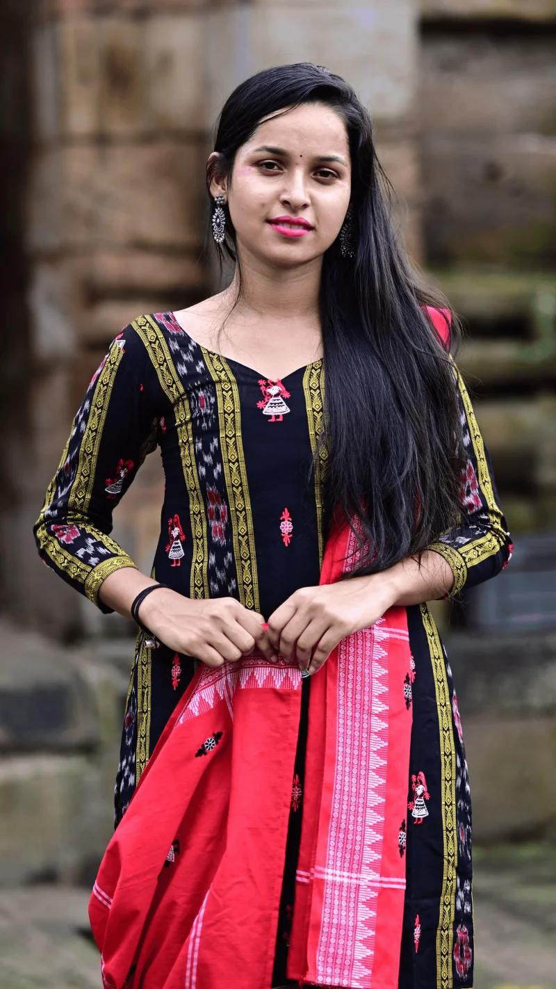STICHED-Sambalpuri Indian salwar kameez with a dupatta
