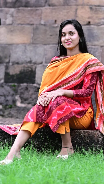 STICHED-Salwar Kameez with Dupatta, Red with maroon vertical strip Ikat-style